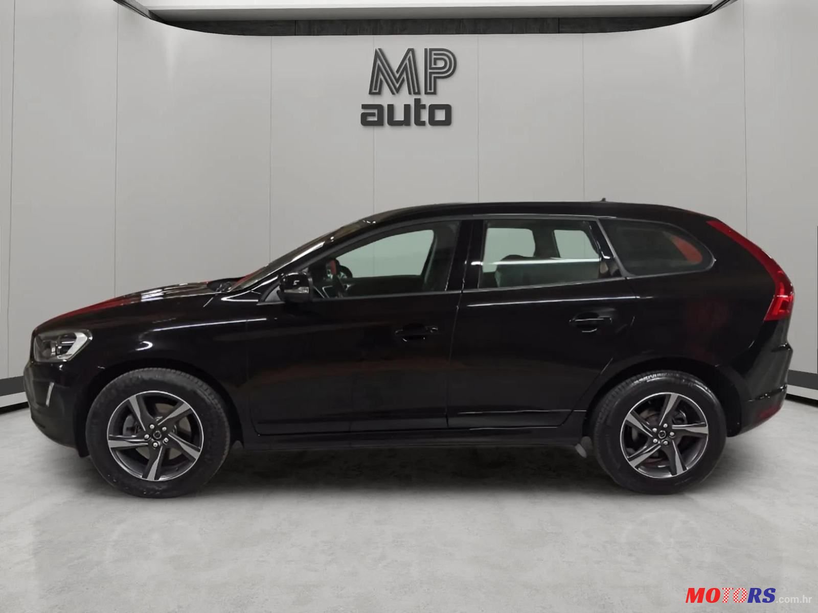 2016' Volvo XC60 Fwd D3 photo #2