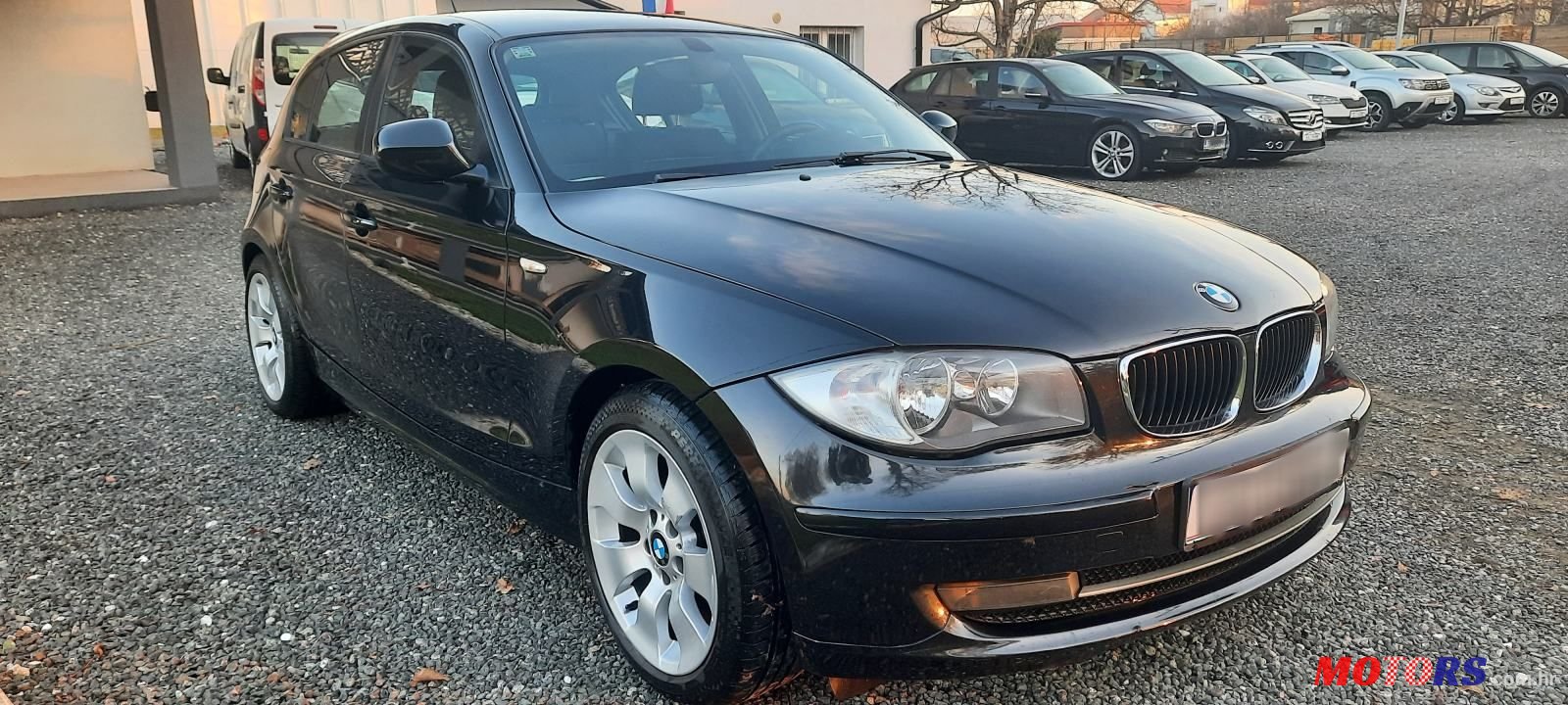 2010' BMW Serija 1 116D photo #4