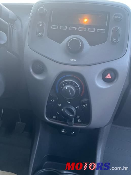 2019' Peugeot 108 1,0 Vti photo #4
