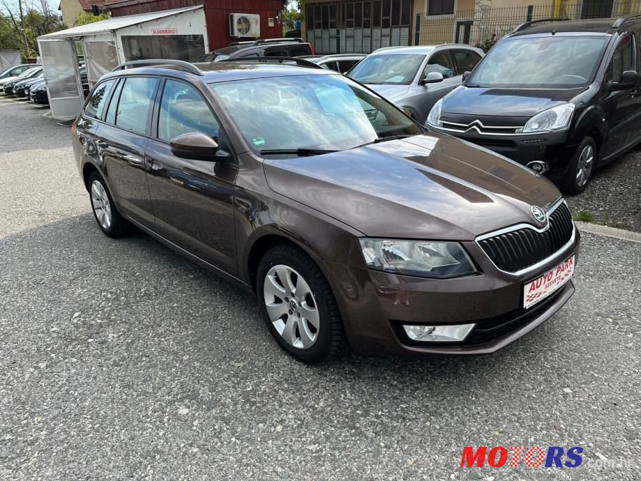 2014' Skoda Octavia Combi photo #2