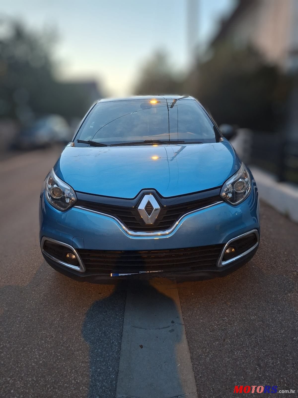 2016' Renault Captur Tce 120 Edc photo #2