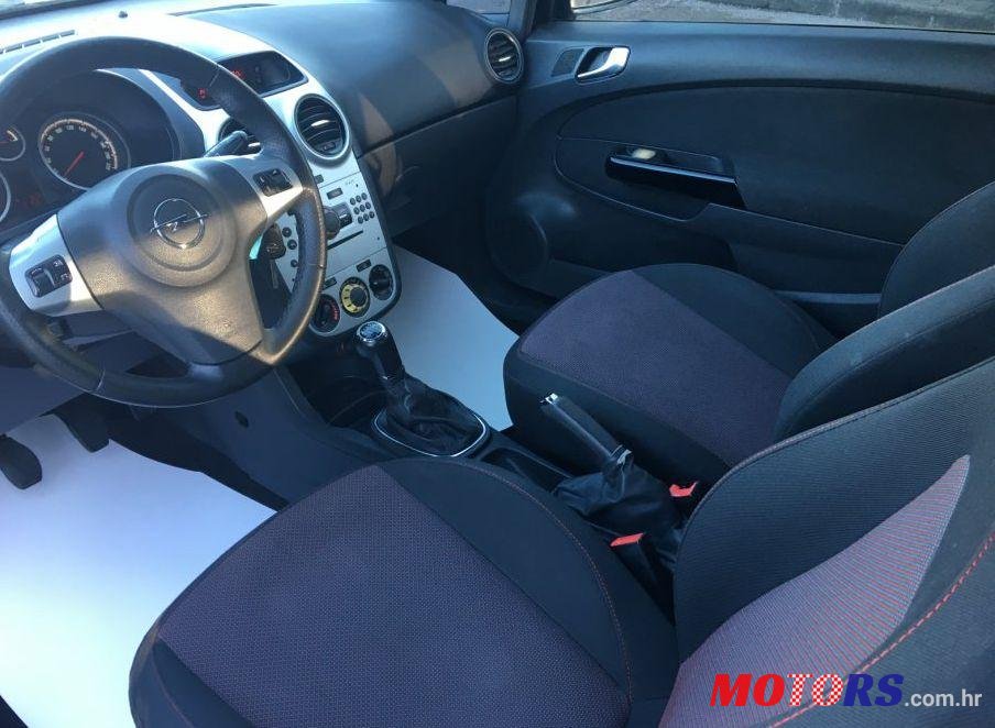 2008' Opel Corsa 1,3 Cdti photo #1