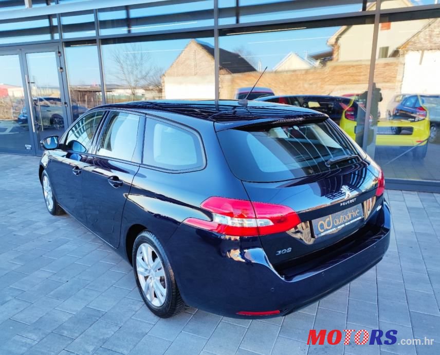 2014' Peugeot 308 Sw photo #4