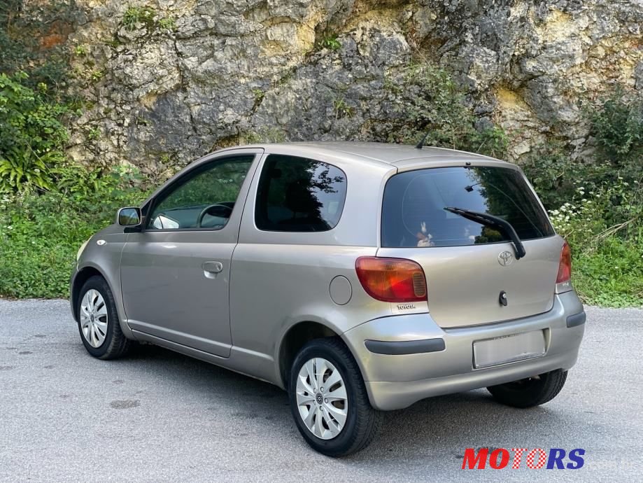 2003' Toyota Yaris 1,3 Vvt-I photo #4