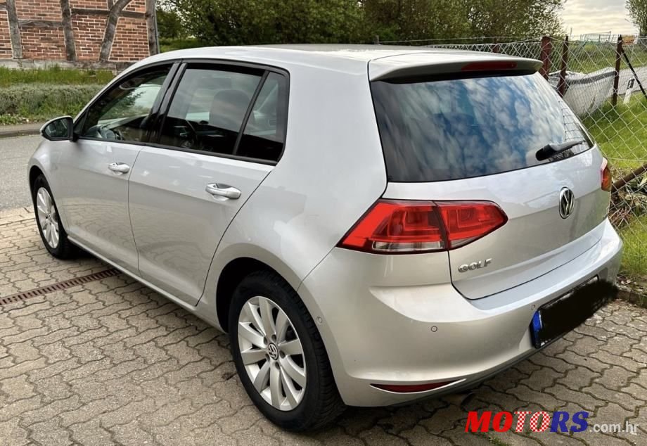 2013' Volkswagen Golf 7 1,6 Tdi Bmt photo #2