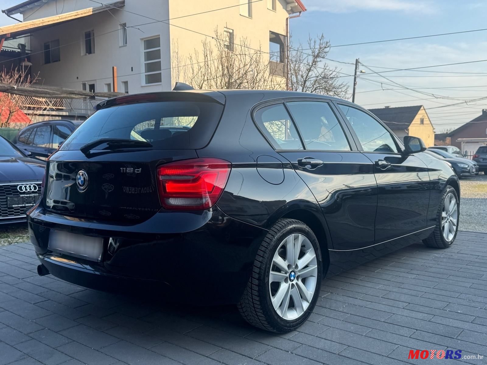 2014' BMW Serija 1 118D photo #6