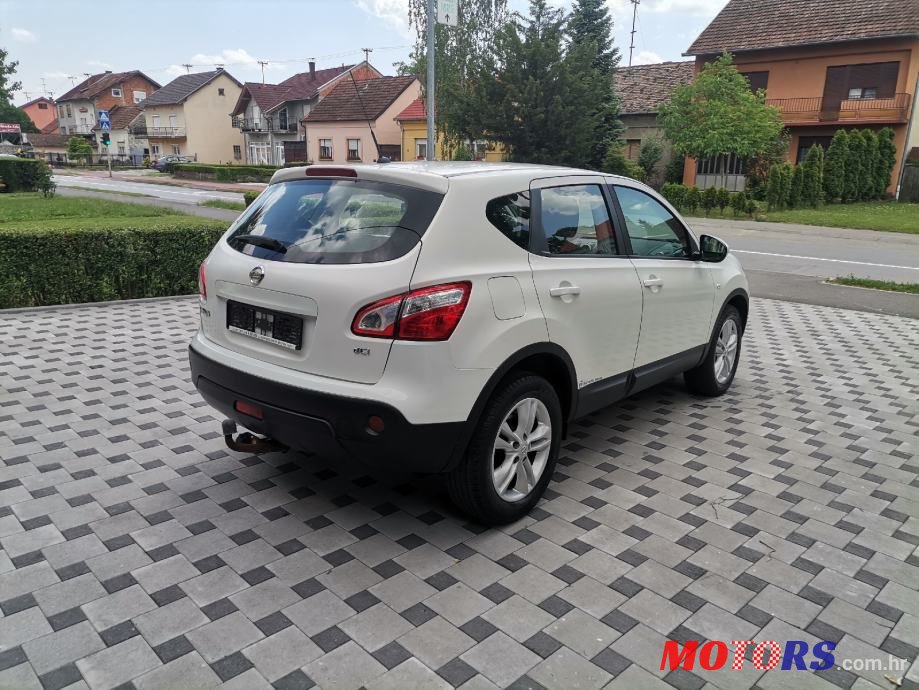 2011' Nissan Qashqai 2,0 Dci photo #4