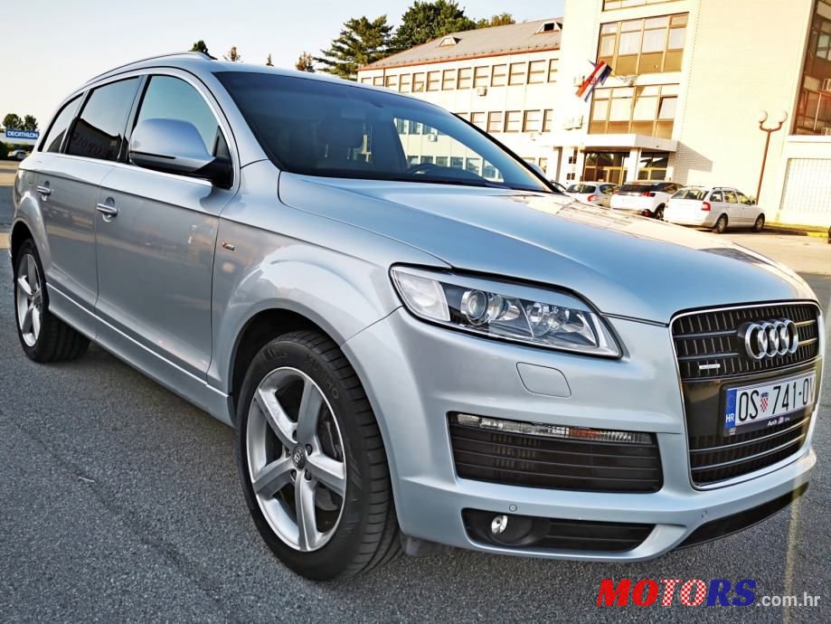 2008' Audi Q7 photo #1