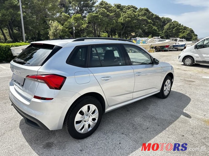 2020' Skoda Kamiq 1,0 Tsi photo #4