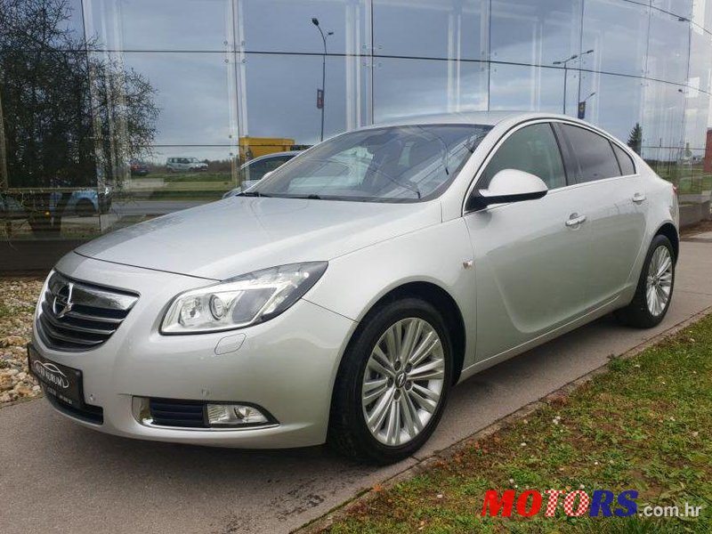 2011' Opel Insignia 2,0 Cdti Sport photo #1