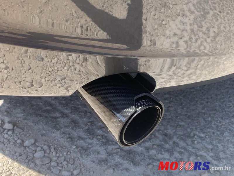 2015' BMW Serija 1 116D M photo #6