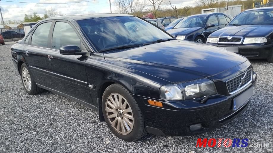 2004' Volvo S80 2,5 T Awd photo #1