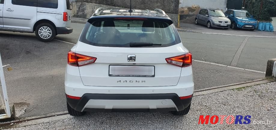 2019' SEAT Arona 1,6 Tdi photo #6