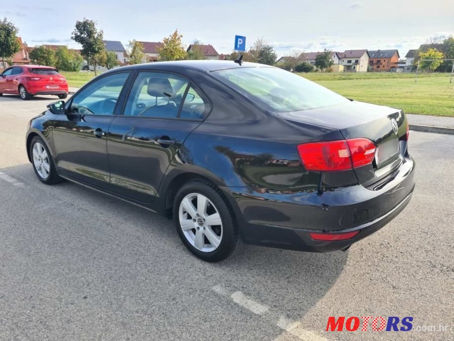 2011' Volkswagen Jetta 1,6 Tdi photo #6