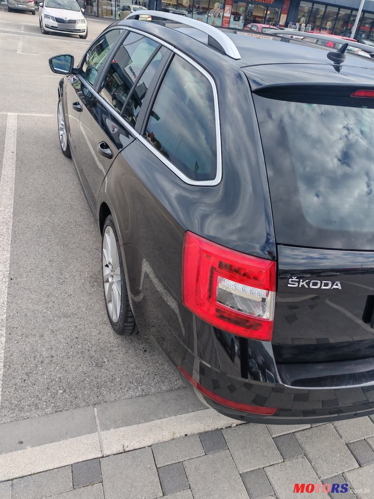 2019' Skoda Octavia Combi photo #4