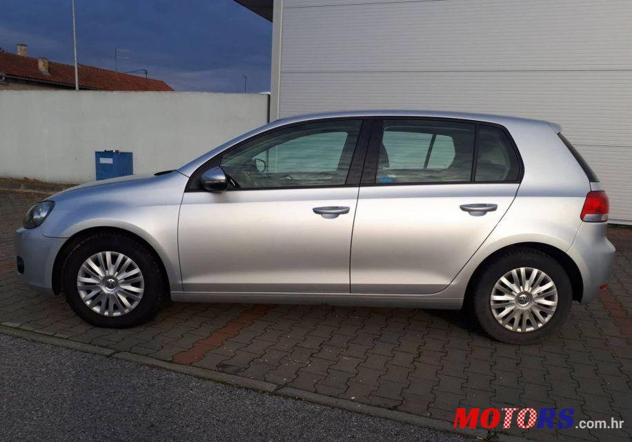 2009' Volkswagen Golf VI 2,0 Tdi photo #1