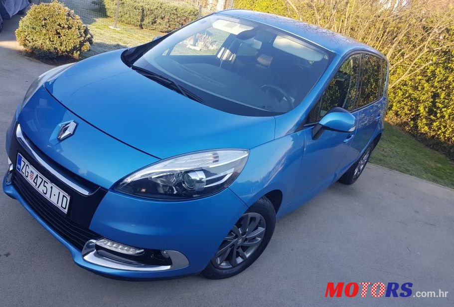 2012' Renault Scenic 1,5 Dci photo #1