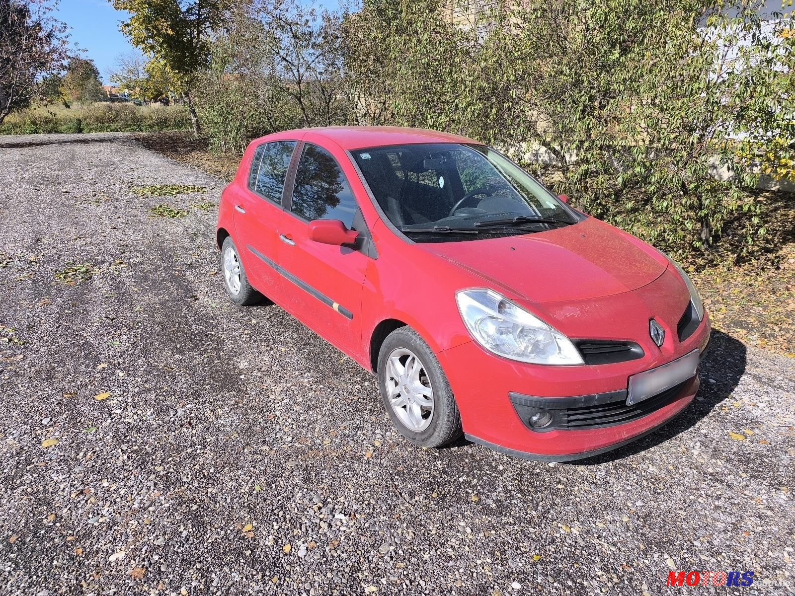 2008' Renault Clio 1,5 Dci photo #2