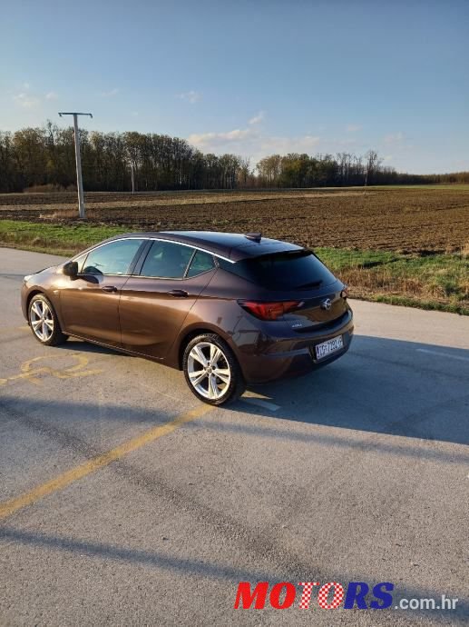 2016' Opel Astra 1.6 Cdti photo #4