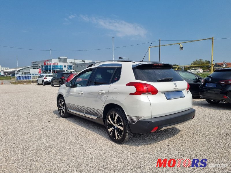 2013' Peugeot 2008 1,6 E-Hdi photo #6