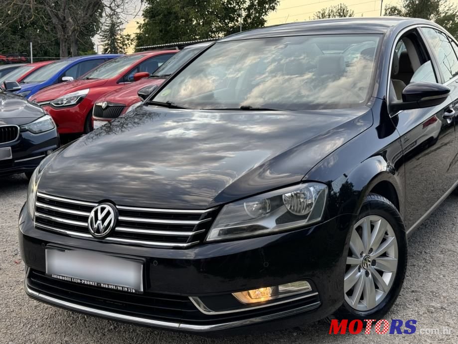 2012' Volkswagen Passat 2,0 Tdi Bmt photo #2