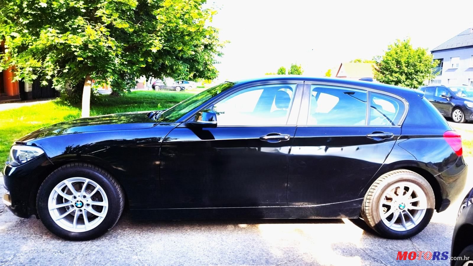 2015' BMW Serija 1 116D photo #6