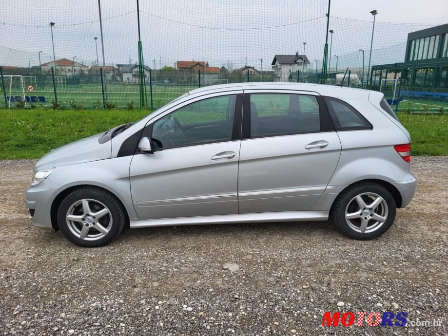 2011' Mercedes-Benz B-Klasa 180 Cdi photo #6