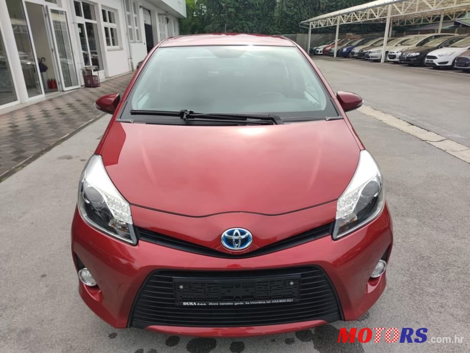 2013' Toyota Yaris 1,5 Vvt-I Sol photo #3
