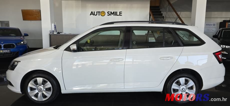 2018' Skoda Fabia Combi photo #2