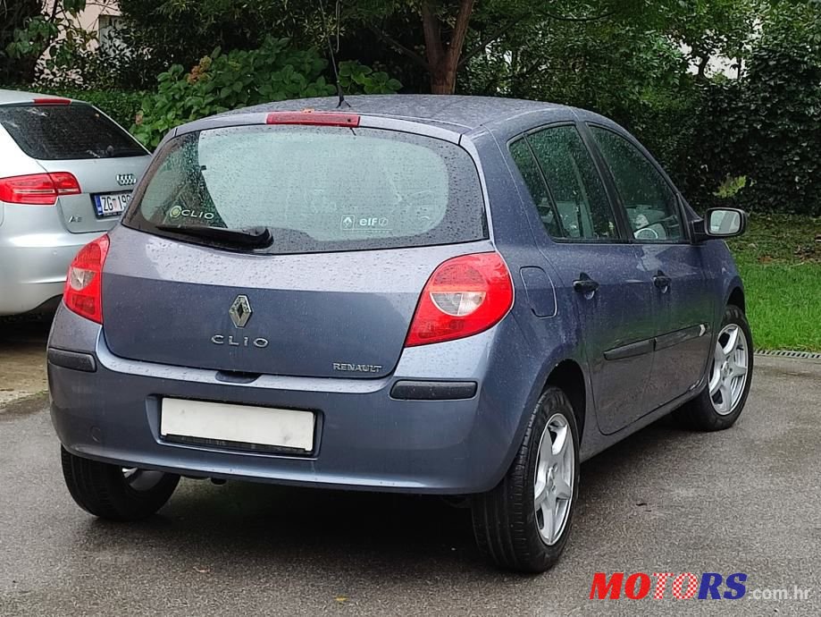2007' Renault Clio 1,5 Dci photo #3