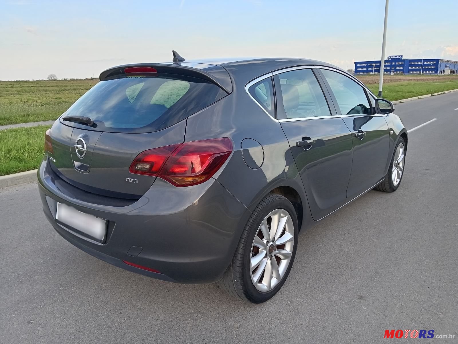 2012' Opel Astra 1,7 Cdti photo #4