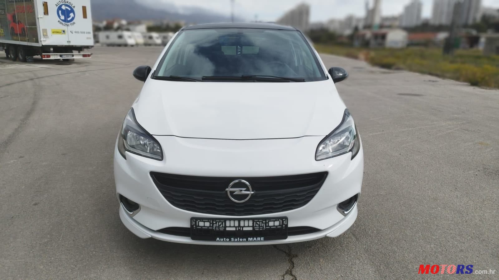 2015' Opel Corsa 1,4 Turbo photo #2