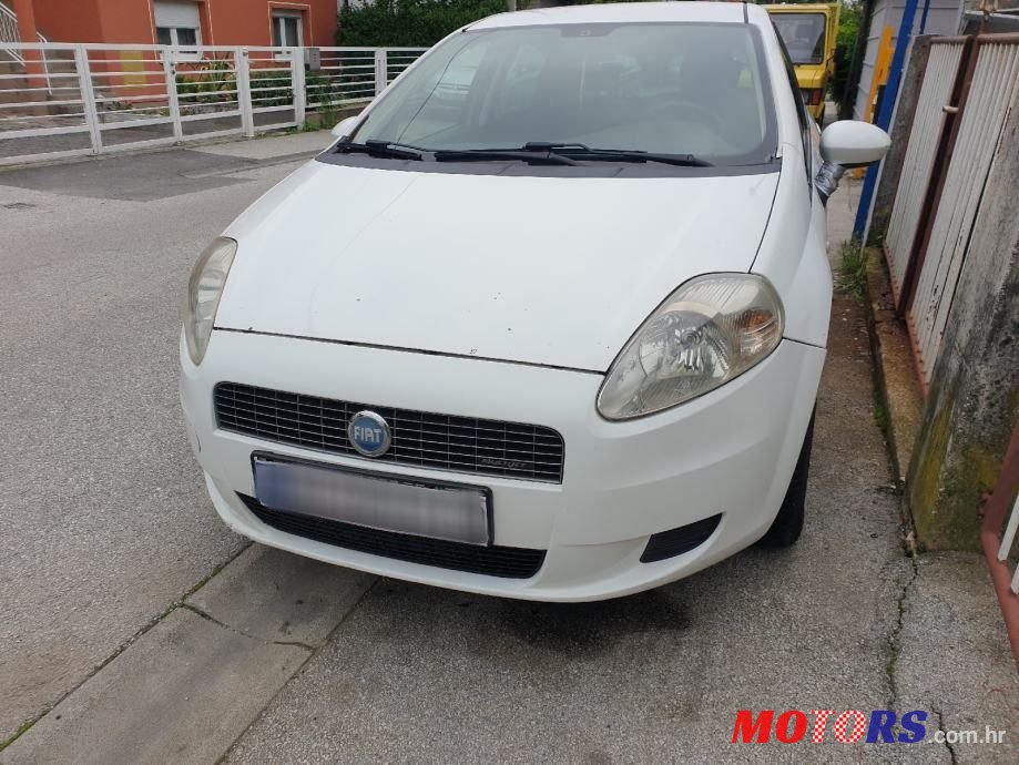 2007' Fiat Grande Punto photo #2