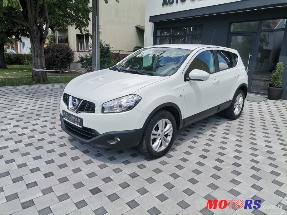2011' Nissan Qashqai 2,0 Dci photo #2