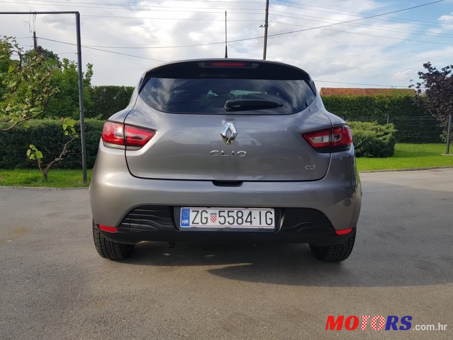 2014' Renault Clio photo #3