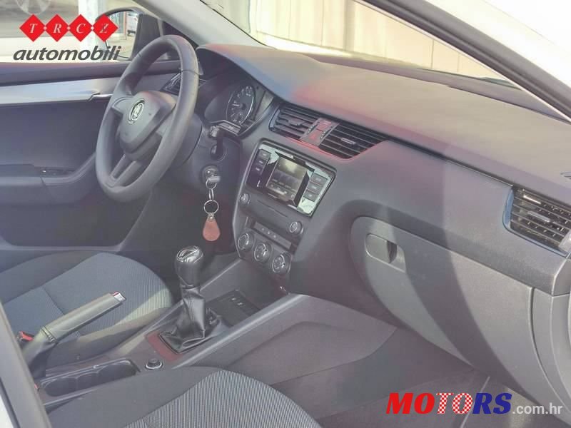 2017' Skoda Octavia 1.6 Tdi photo #4