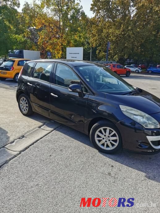 2009' Renault Scenic 1,9 Dci photo #5