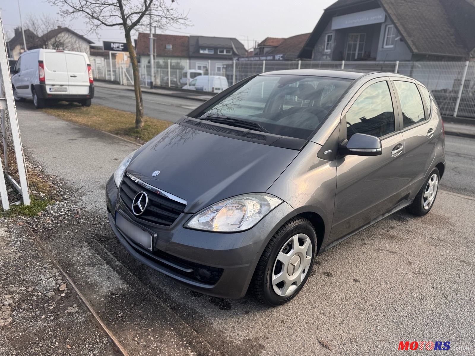 2010' Mercedes-Benz A-Klasa photo #2