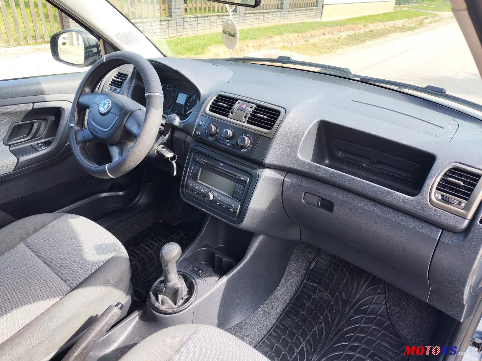 2010' Skoda Fabia 1,2 photo #5