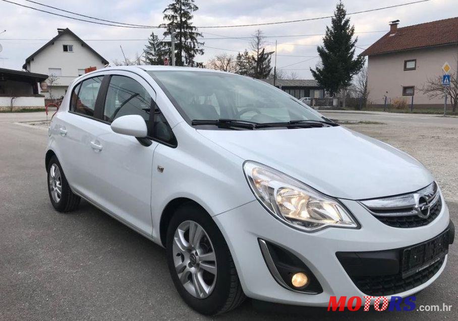2012' Opel Corsa 1,3 Cdti photo #1