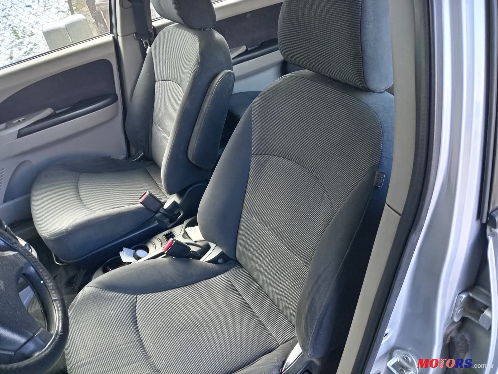 2006' Mitsubishi Grandis 2,4 photo #3