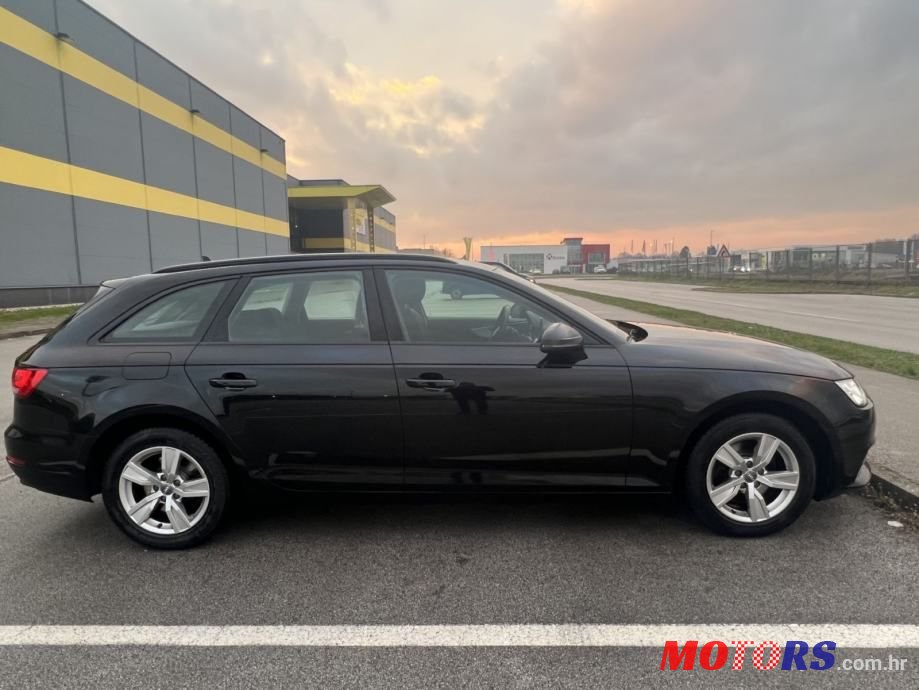 2018' Audi A4 Avant photo #4