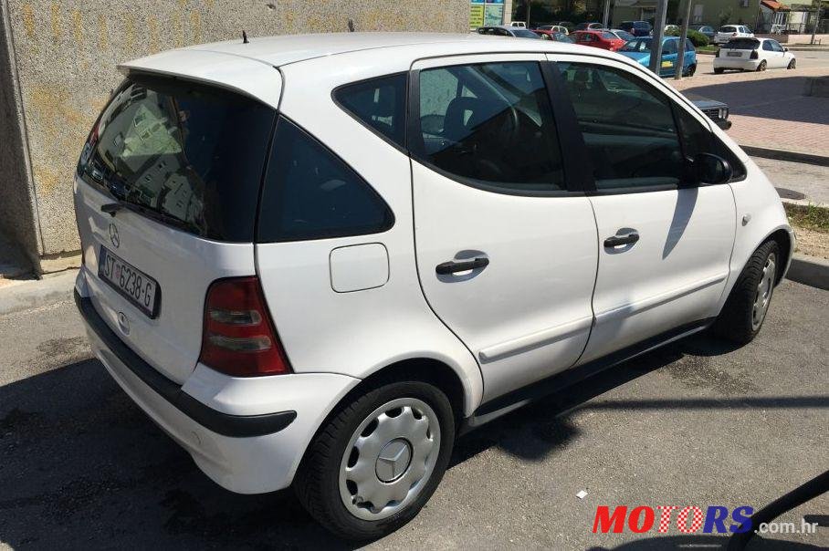 2002' Mercedes-Benz A Class 170 Cdi Classic photo #2