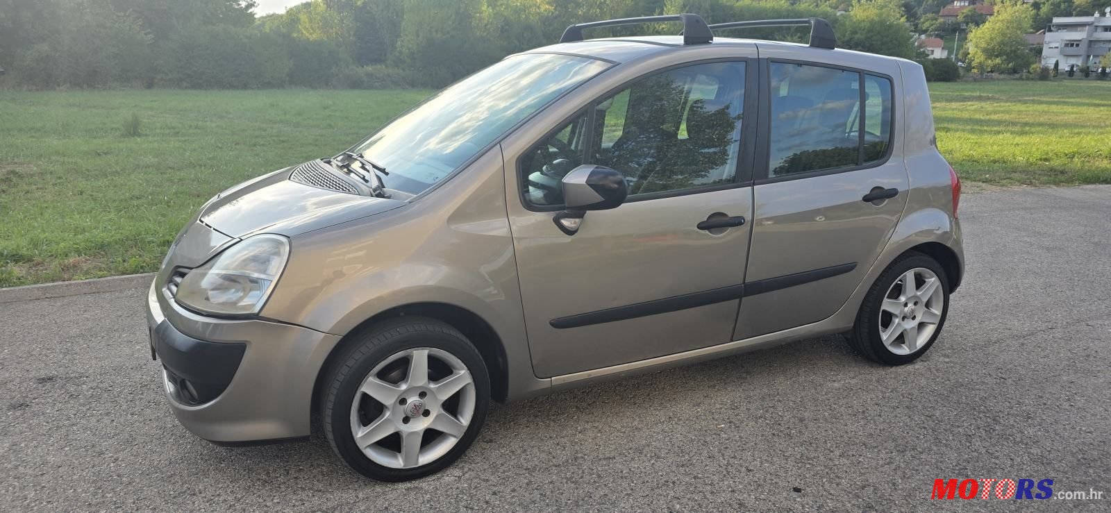 2009' Renault Modus 1,5 Dci photo #4