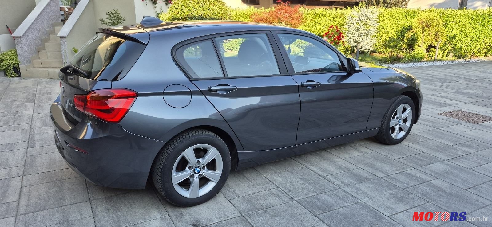 2016' BMW Serija 1 116I photo #5