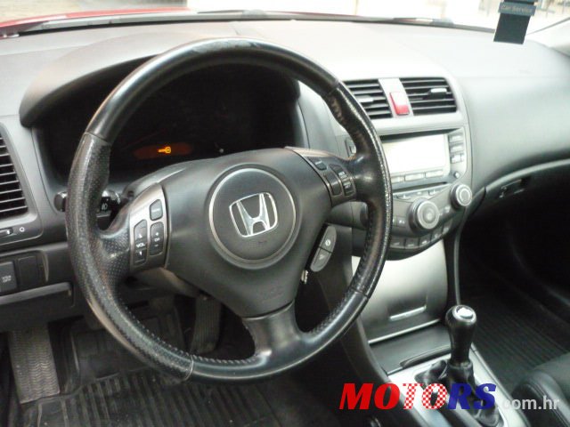 2007' Honda Accord photo #3