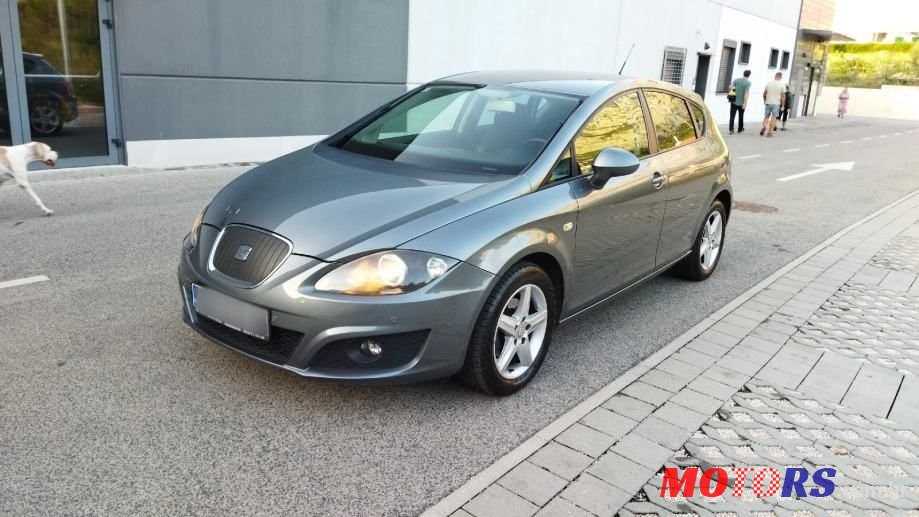 2013' SEAT Leon 1,6 Tdi photo #1