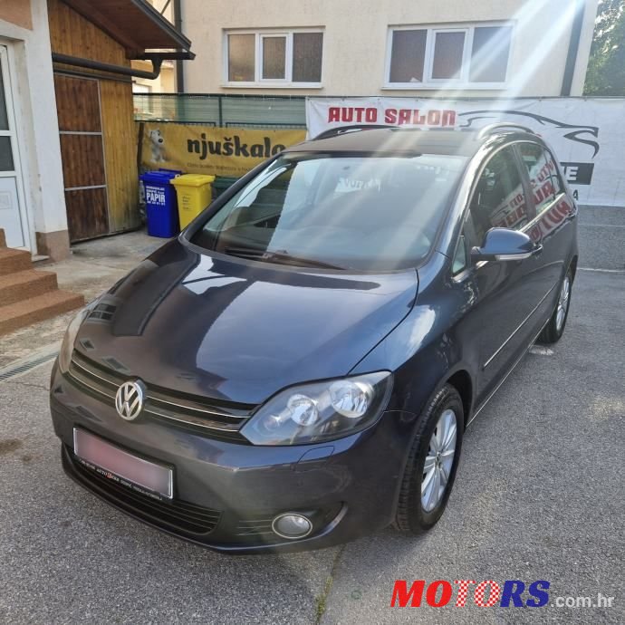 2011' Volkswagen Golf Plus 1,6 Tdi photo #2