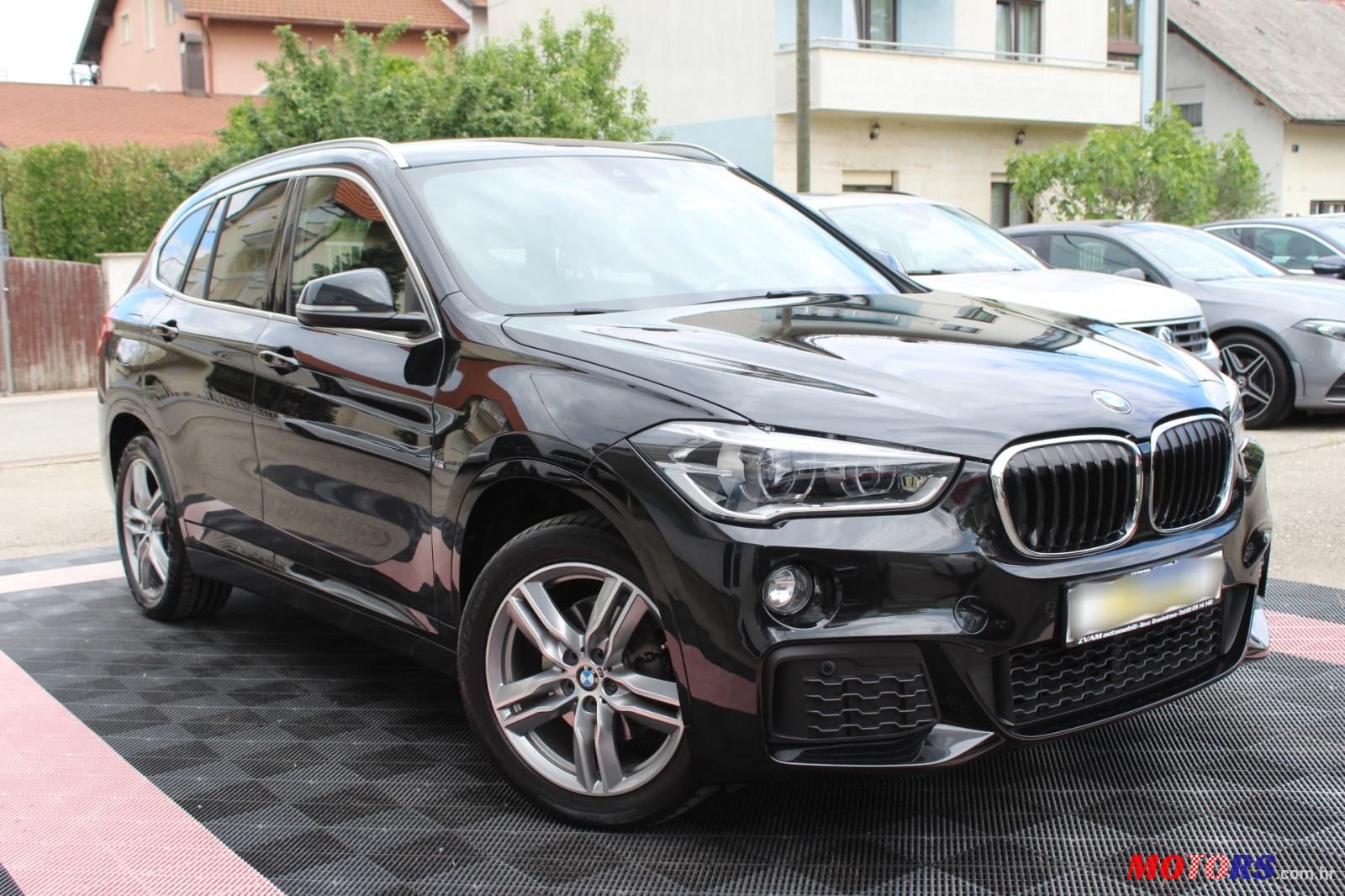 2019' BMW X1 Sdrive18D photo #1