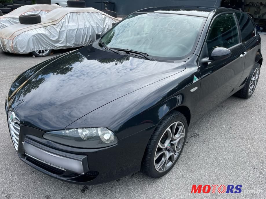2008' Alfa Romeo 147 photo #1
